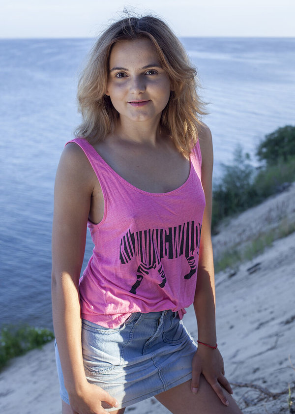 Альжбета, 24 года, 0 размер груди